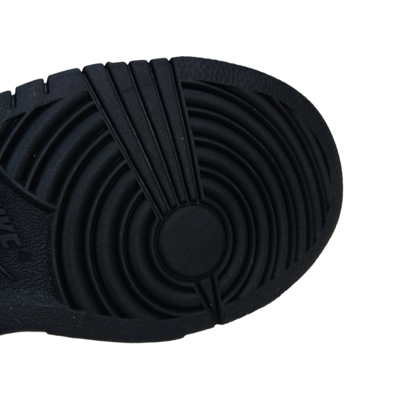 Women’s Nike Dunk Low SZ 8.5 - Picture 6 of 6